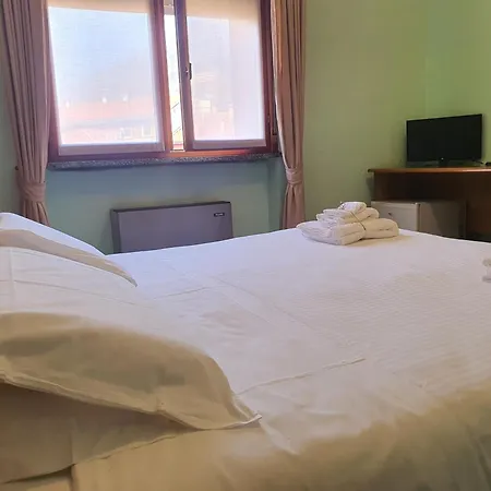 Casa Atena Πανσιόν